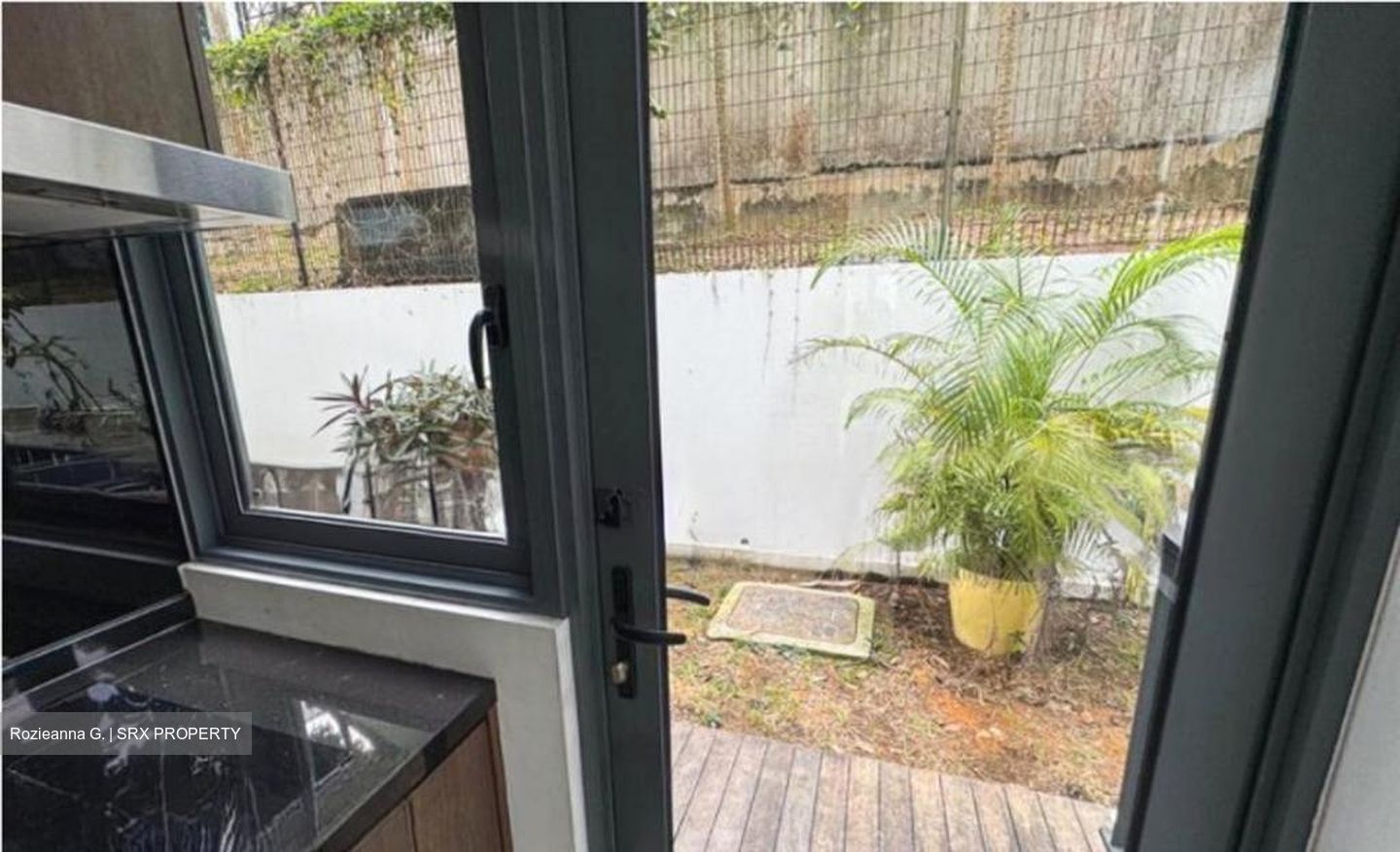 Shamrock Park (D10), Terrace #496531941